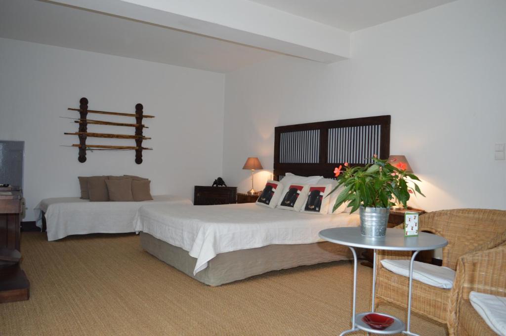 Bed and Breakfast La Ferme Ostalapia Ahetze Habitación foto